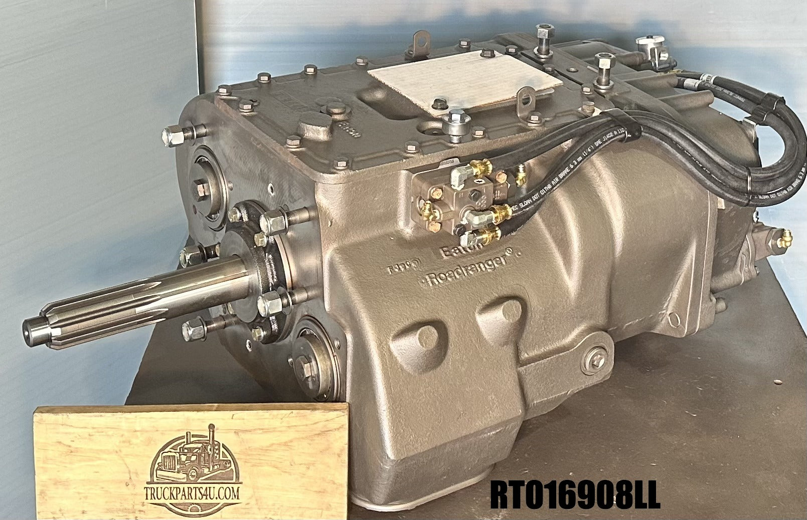 RTO16908LL-P Eaton Fuller Roadranger transmission | DPE remanufactured 10-speed LL unit with double deep reduction | core exchange required | complete assembly view